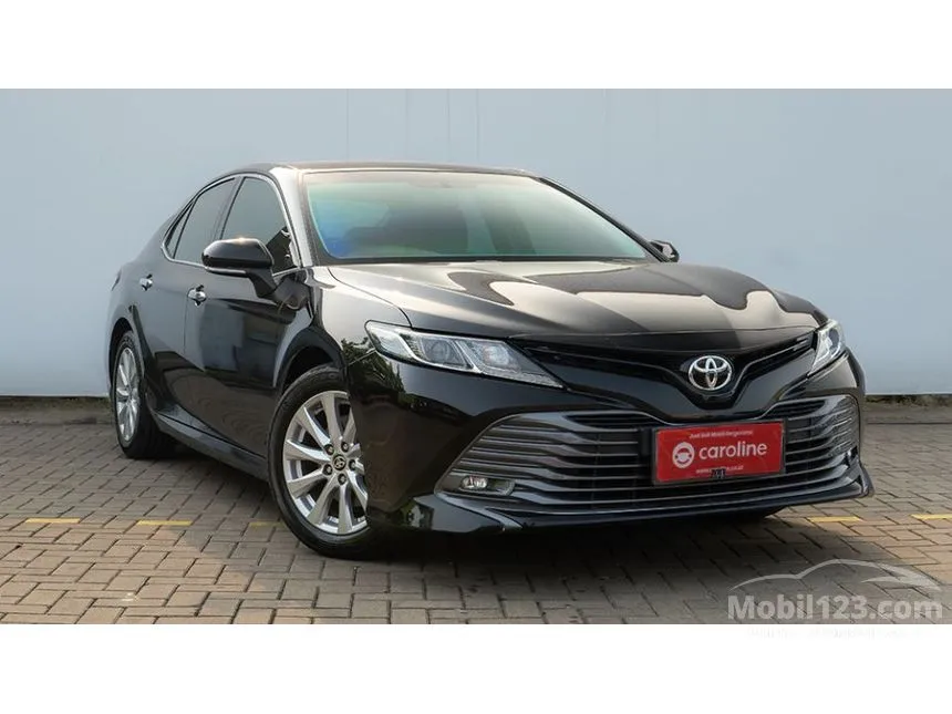 Jual Mobil Toyota Camry 2020 G 2.5 di Jawa Barat Automatic Sedan Hitam Rp 333.000.000