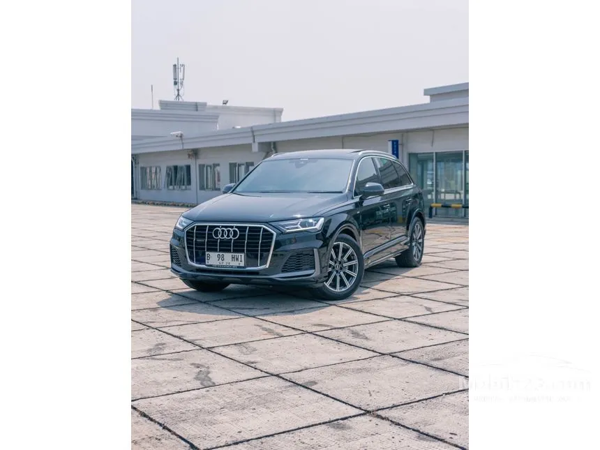 Jual Mobil Audi Q7 2022 TFSI Quattro 3.0 di DKI Jakarta Automatic SUV Hitam Rp 1.388.000.000