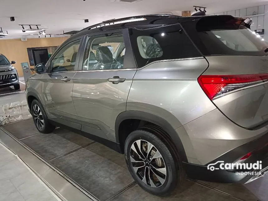 2024 Wuling Almaz RS Pro Wagon