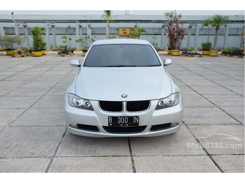  Jual Mobil BMW 320i 2008  E90 2 0 di DKI Jakarta Automatic 