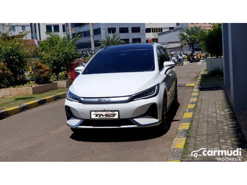 2026 BYD M6 Superior 7-seaters MPV