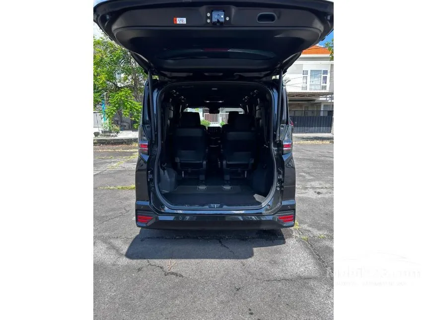 2023 Toyota Voxy (Non Premium Color) MPV