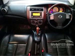 Nissan Grand Livina Ultimate Mobil Bekas & Baru dijual di 