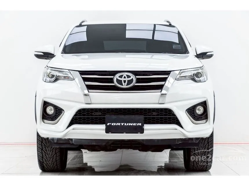 2016 Toyota FORTUNER TRD Sportivo SUV