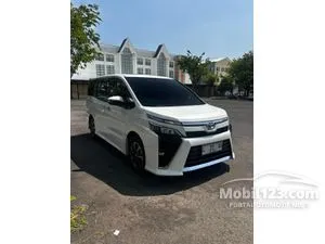 2017 Toyota Voxy 2.0 MPV