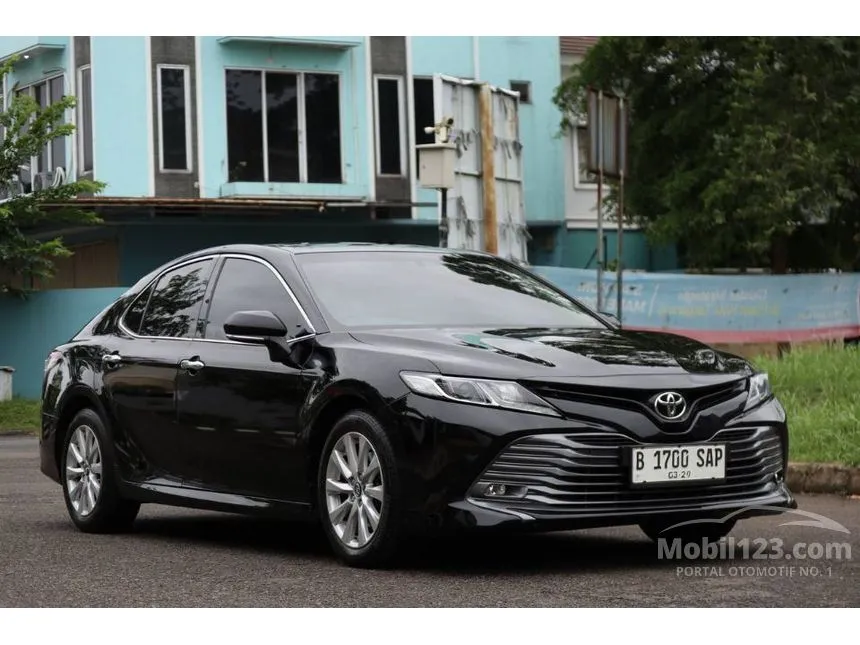 Jual Mobil Toyota Camry 2019 V 2.5 di Banten Automatic Sedan Hitam Rp 380.000.000