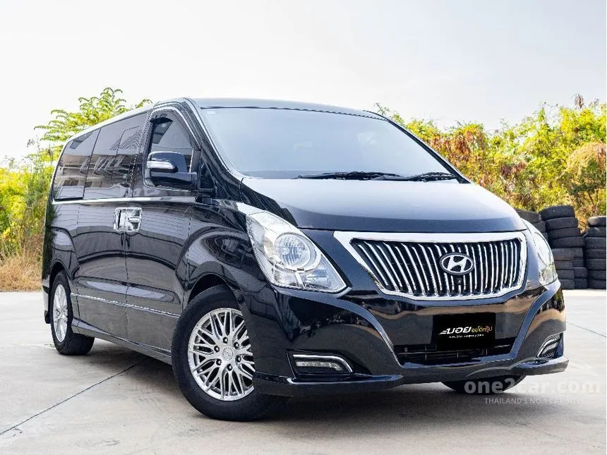 2017 Hyundai GRAND STAREX VIP Wagon