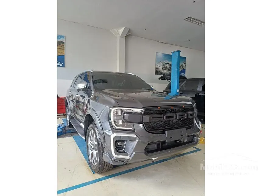 2025 Ford Everest Titanium SUV