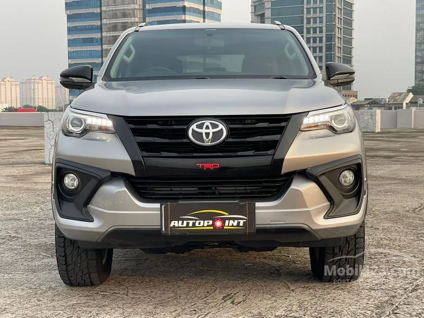 Jual Mobil Toyota Fortuner 2018 TRD 2.4 di DKI Jakarta Automatic SUV Abu