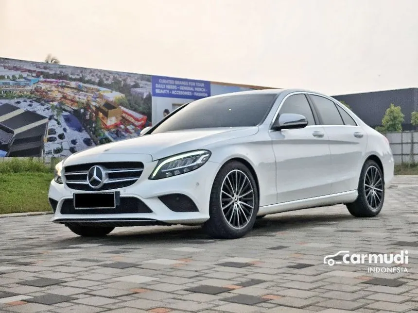 2019 Mercedes-Benz C200 EQ Boost Avantgarde Line Sedan