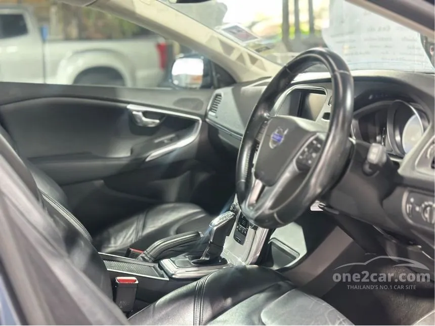 2013 Volvo V40 S Wagon