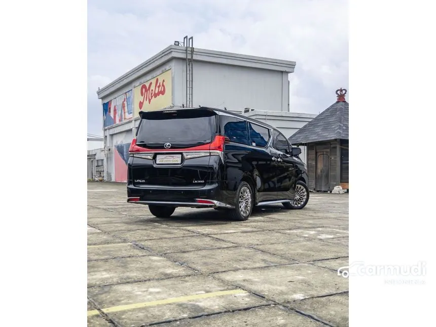 2021 Lexus LM 350 4 Seater MPV