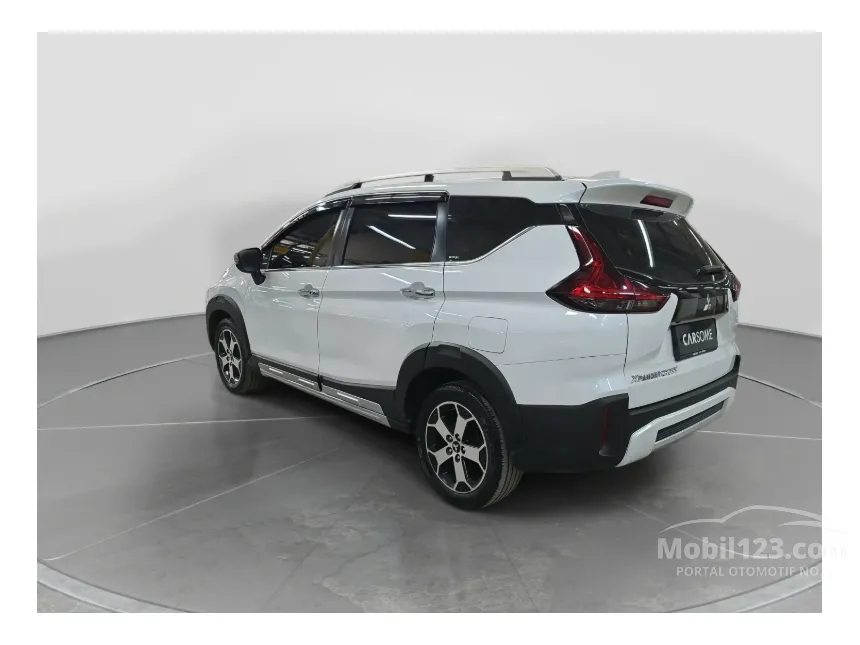 2021 Mitsubishi Xpander Cross MPV