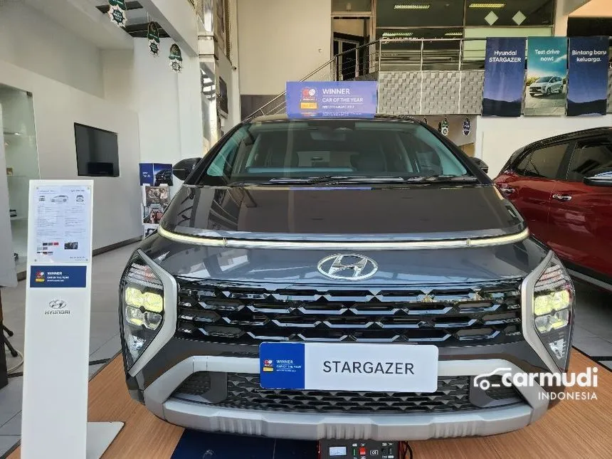 Jual Mobil Hyundai Stargazer 2024 Prime 1.5 di DKI Jakarta Automatic Wagon Abu