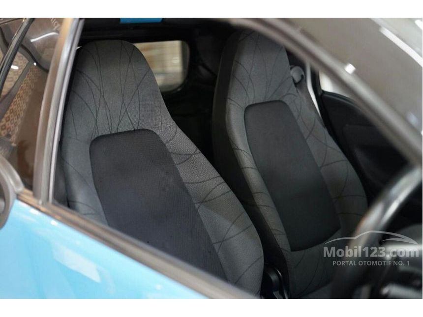 car seat for compact car