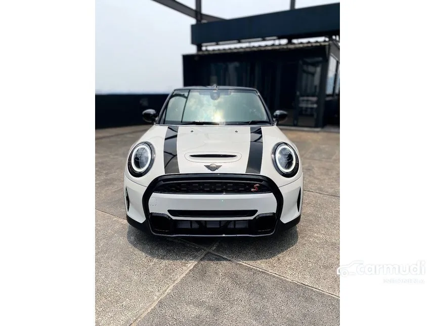 Jual Mobil MINI Cabrio 2023 Cooper S 2.0 di Jawa Tengah Automatic Convertible Putih Rp 1.119.000.000