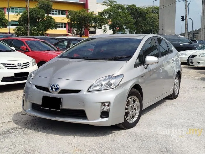 2012 Toyota Prius Hybrid Luxury Hatchback