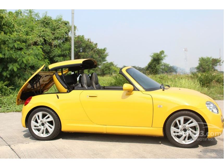 Daihatsu copen 2003