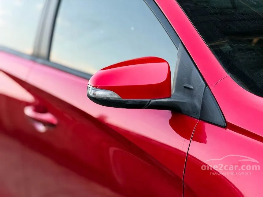 2018 Toyota Yaris Ativ E Sedan