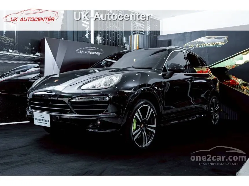 2012 Porsche CAYENNE S Hybrid SUV