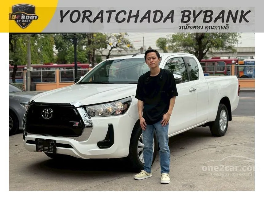 2018 Toyota HILUX REVO E Smart Cab Pickup