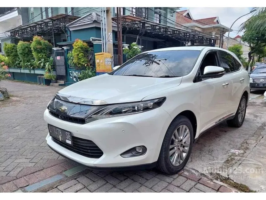 Jual Mobil Toyota Harrier 2014 2.0 di Jawa Timur Automatic SUV Putih Rp 360.000.000