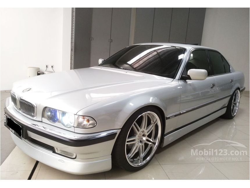Jual Mobil BMW 728i 2000 E38 2.8 di DKI Jakarta Automatic Sedan Silver ...