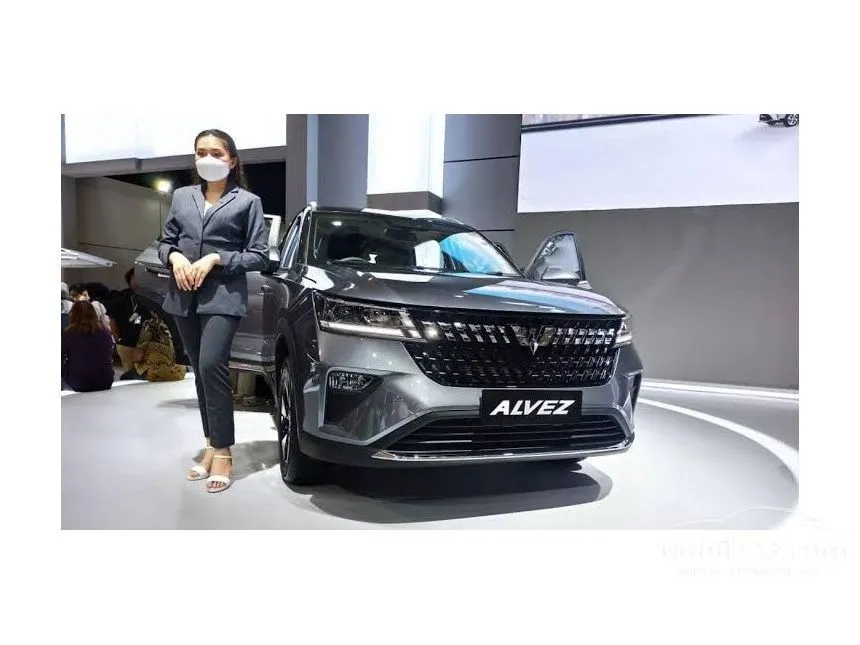 Jual Mobil Wuling Alvez 2024 EX 1.5 di Jambi Automatic Wagon Marun Rp 331.000.000