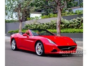 2015 Ferrari California 3.9 T Convertible