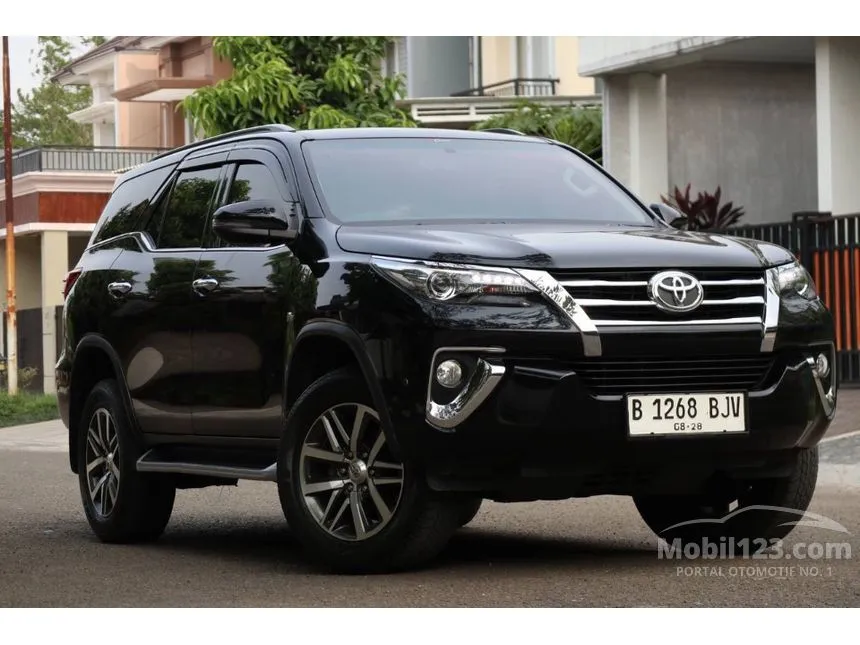 Jual Mobil Toyota Fortuner 2018 SRZ 2.7 di DKI Jakarta Automatic SUV Hitam Rp 338.000.000