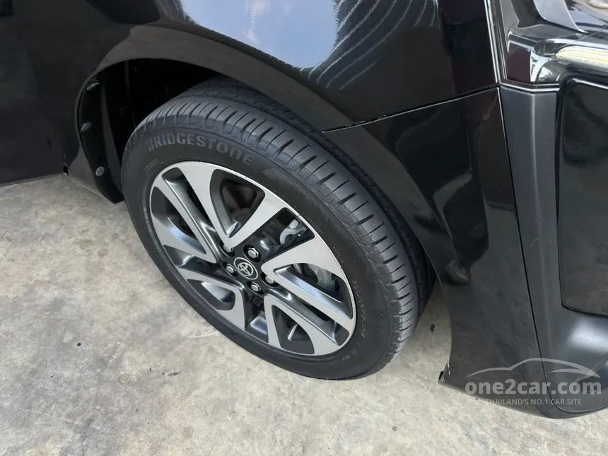 2019 Toyota SIENTA V Wagon