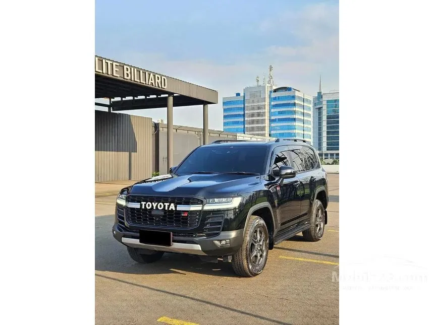 2023 Toyota Land Cruiser 300 GR-S SUV