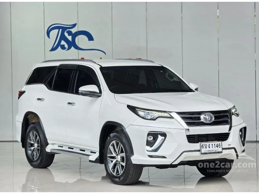 2019 Toyota FORTUNER V SUV