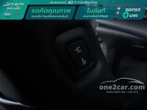 2022 Toyota CAMRY 2.5 HEV Premium Luxury Sedan