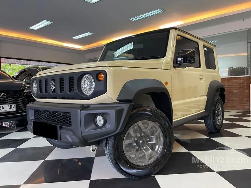 Jual Mobil Suzuki Jimny 2024 3 Door (1 Tone) 1.5 di DKI Jakarta Automatic SUV Coklat Rp 475.000.000
