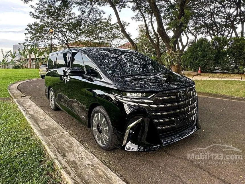 Jual Mobil Toyota Alphard 2024 HEV 2.5 di DKI Jakarta Automatic MPV Hitam Rp 1.710.800.000