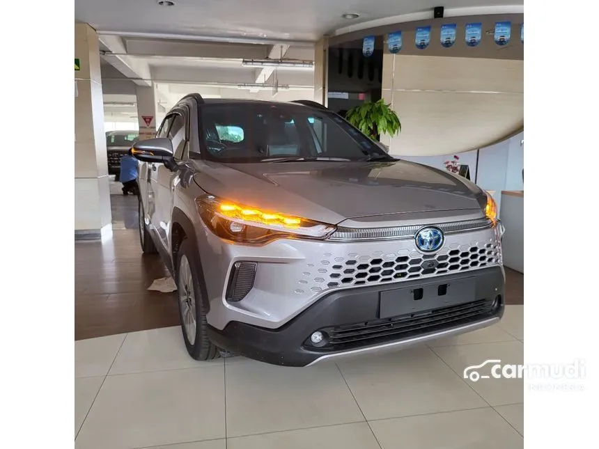 2025 Toyota Corolla Cross Hybrid SUV