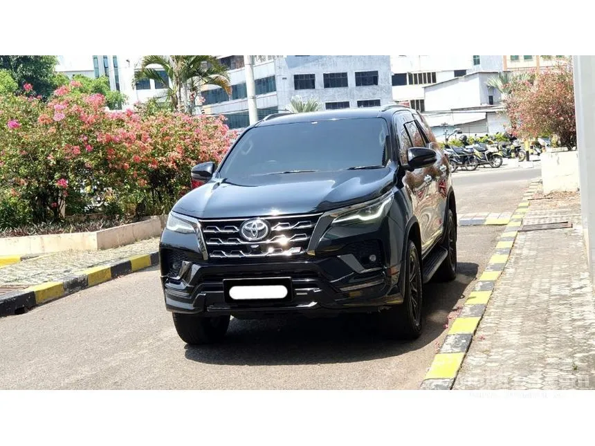 Jual Mobil Toyota Fortuner 2023 GR Sport 4X2 2.8 di DKI Jakarta Automatic SUV Hitam Rp 505.000.000
