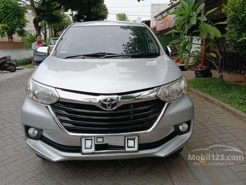 Jual Mobil Toyota Avanza 2017 G 1.3 di Jawa Timur Manual MPV Silver Rp 155.000.000