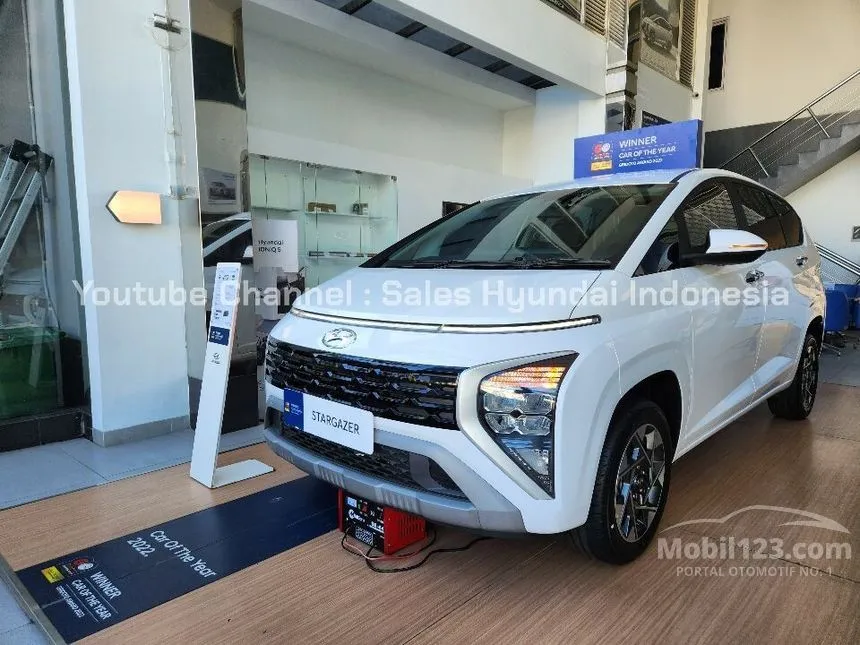 Jual Mobil Hyundai Stargazer 2023 Prime 1.5 di Banten Automatic Wagon Putih Rp 260.000.000