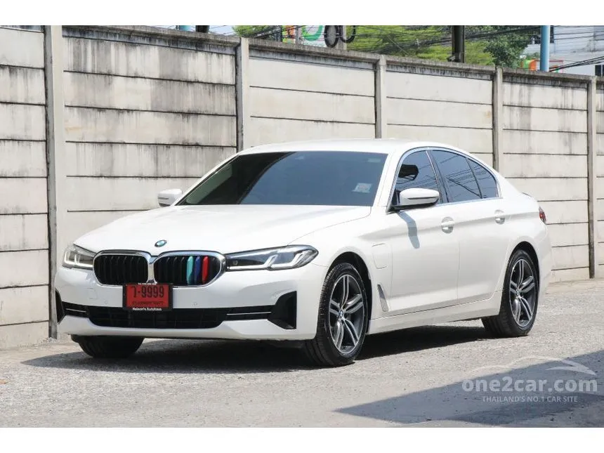 2022 BMW 530e Elite Sedan