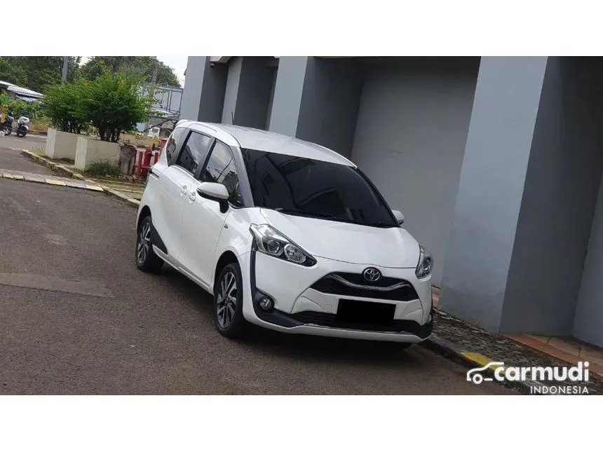 2021 Toyota Sienta V MPV