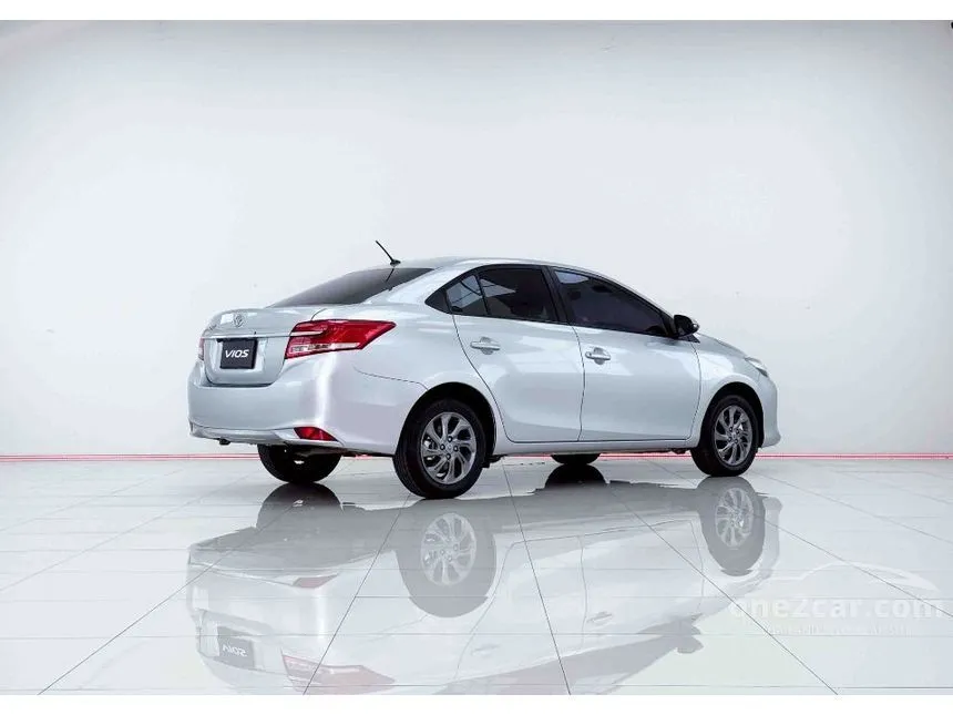 2022 Toyota VIOS Mid Sedan
