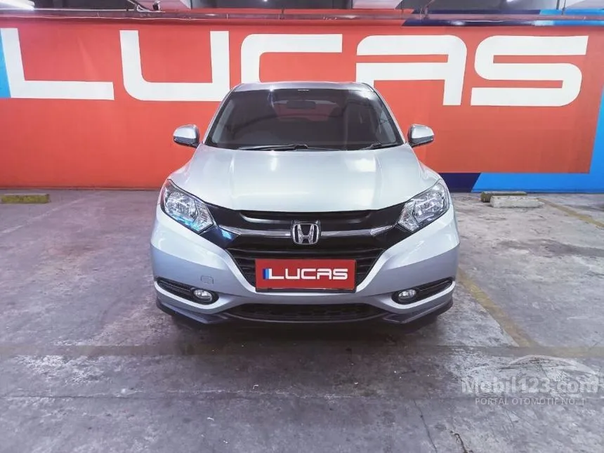 Jual Mobil Honda HR