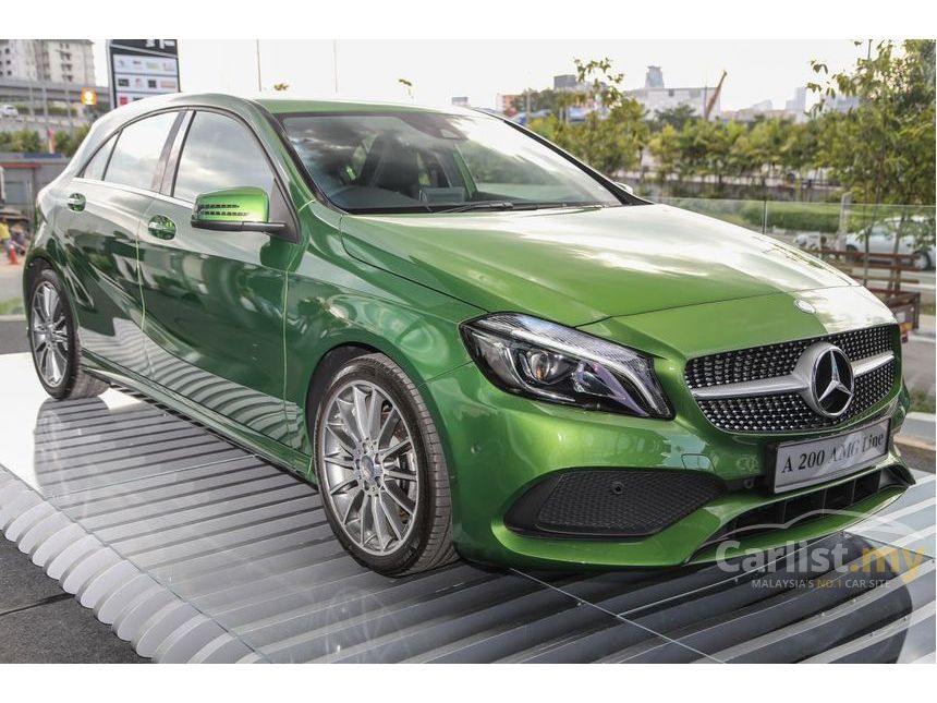 Mercedes-Benz A200 2017 AMG 1.6 in Kuala Lumpur Automatic Hatchback