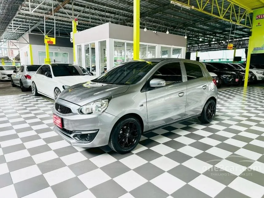 2017 Mitsubishi MIRAGE GLX Hatchback
