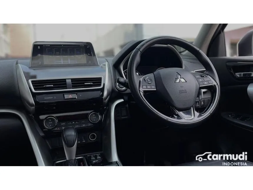 2019 Mitsubishi Eclipse Cross Ultimate (Silky White) SUV