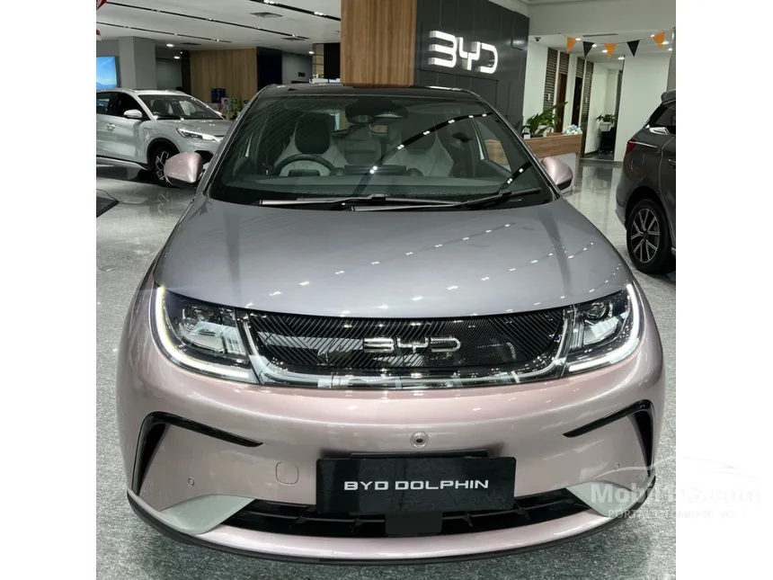 Jual Mobil BYD Dolphin 2024 Premium Extended Range di Jawa Barat Automatic Hatchback Lainnya Rp 425.000.000