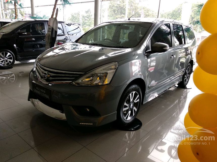 Jual Mobil  Nissan Grand Livina 2021 XV 1 5 di Jawa Barat 