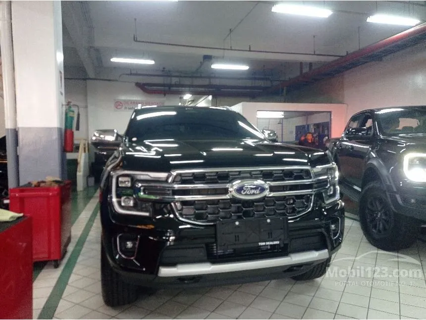 Jual Mobil Ford Everest 2024 Titanium 2.0 di Jawa Barat Automatic SUV Hitam Rp 980.000.000